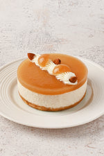 Cargar imagen en el visor de la galería, Cheesecake Guayaba
